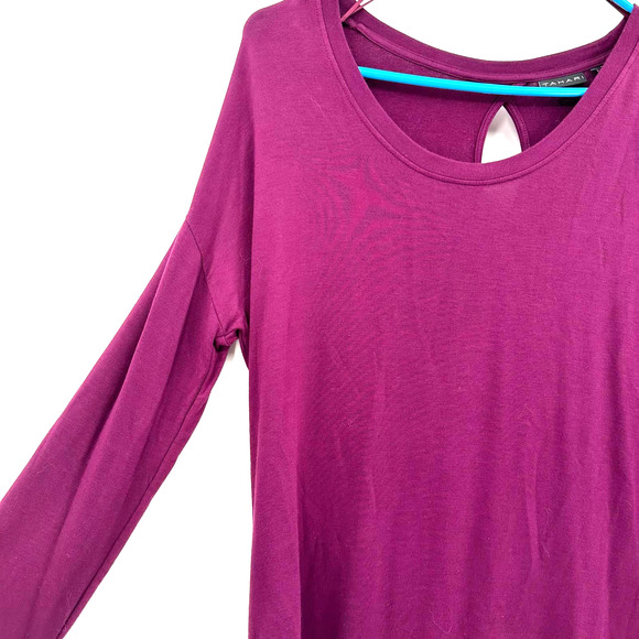Tahari size medium purple long sleeve t-shirt key hole back blouse top - Picture 3 of 5